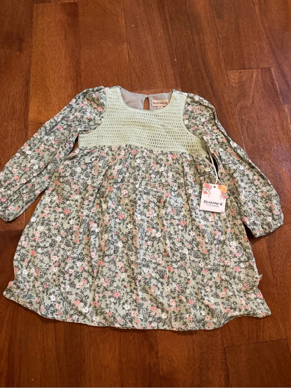 BearPaw pretty floral